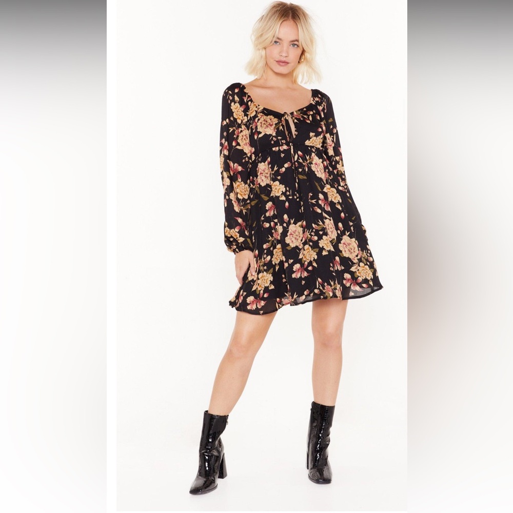 Nasty Gal Floral Mini Dresss